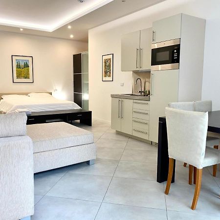Apartamento Crespi In Fiera Bolonia Exterior foto