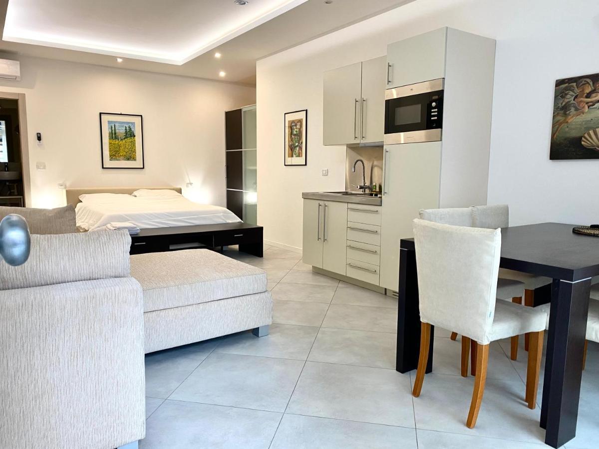 Apartamento Crespi In Fiera Bolonia Exterior foto